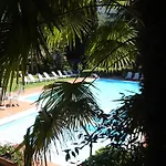 Hotel Sopri *